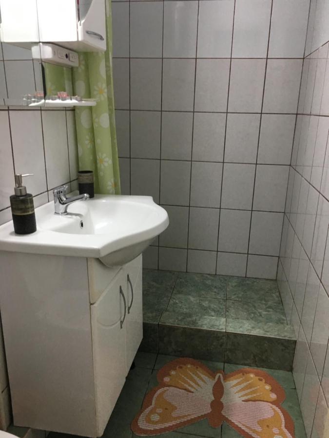 Simona Apartment Toplita  Ngoại thất bức ảnh